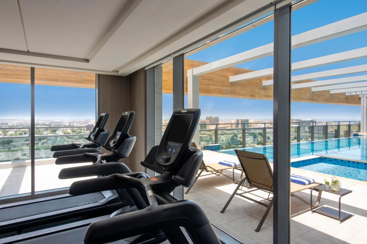 Swissotel Living Djedda Buitenkant foto The gym at the hotel